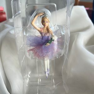 2009 Barbie "Ballerina" Hallmark Keepsake Ornament